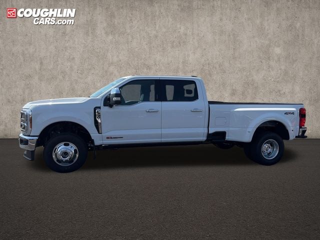2027 Ford F-350SD Lariat DRW