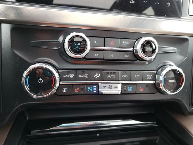 2026 Ford F-450SD King Ranch DRW