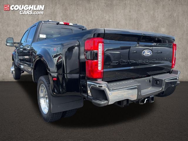 2027 Ford F-450SD Lariat DRW