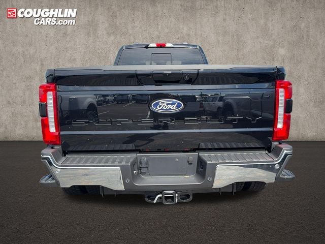 2027 Ford F-450SD Lariat DRW