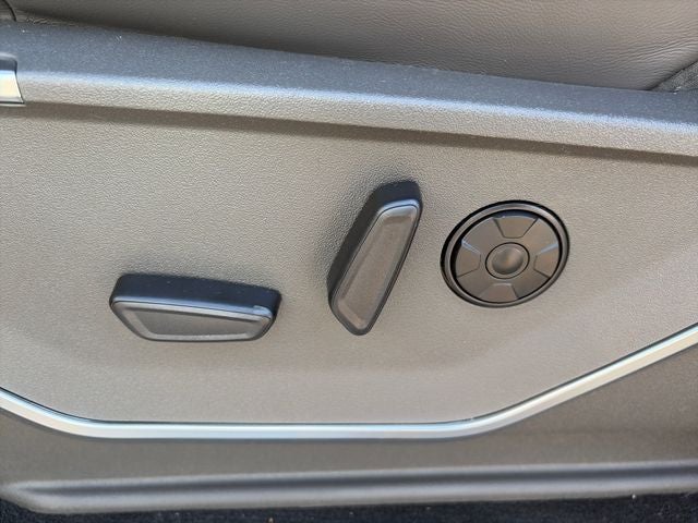 2027 Ford F-450SD Platinum DRW