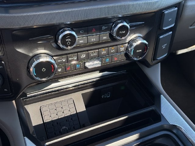 2027 Ford F-450SD Platinum DRW
