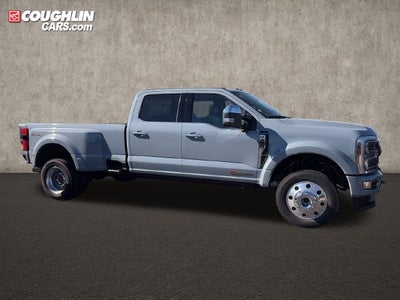 2027 Ford F-450SD Platinum DRW