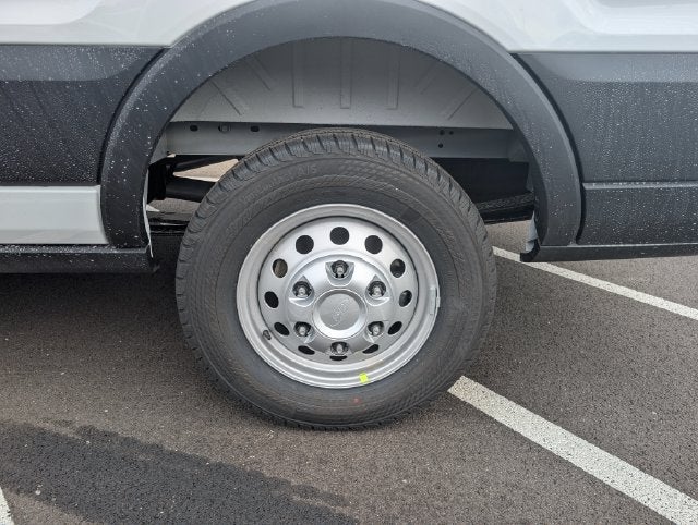 2027 Ford Transit-250 Base