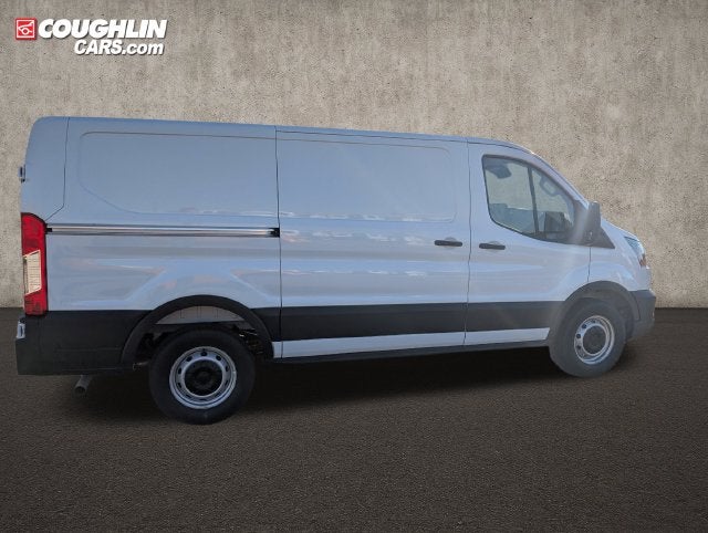 2027 Ford Transit-150 Base