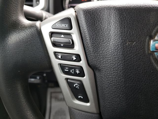 2017 Nissan Titan SV