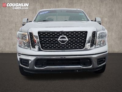 2017 Nissan Titan SV