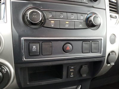 2017 Nissan Titan SV