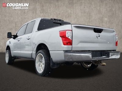 2017 Nissan Titan SV