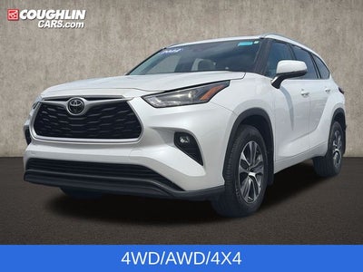 2022 Toyota Highlander XLE
