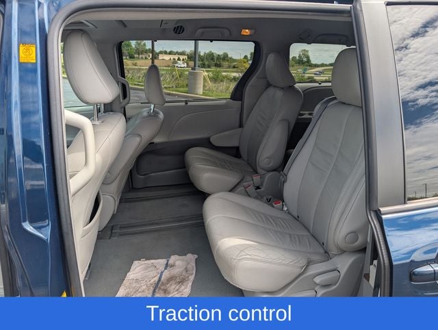 2011 Toyota Sienna XLE