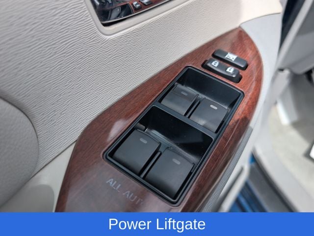2011 Toyota Sienna XLE
