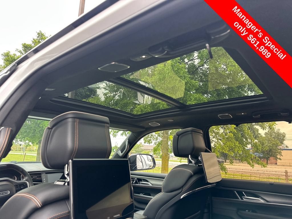 2023 Jeep Grand Wagoneer Series III Obsidian