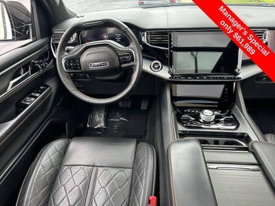 2023 Jeep Grand Wagoneer Series III Obsidian