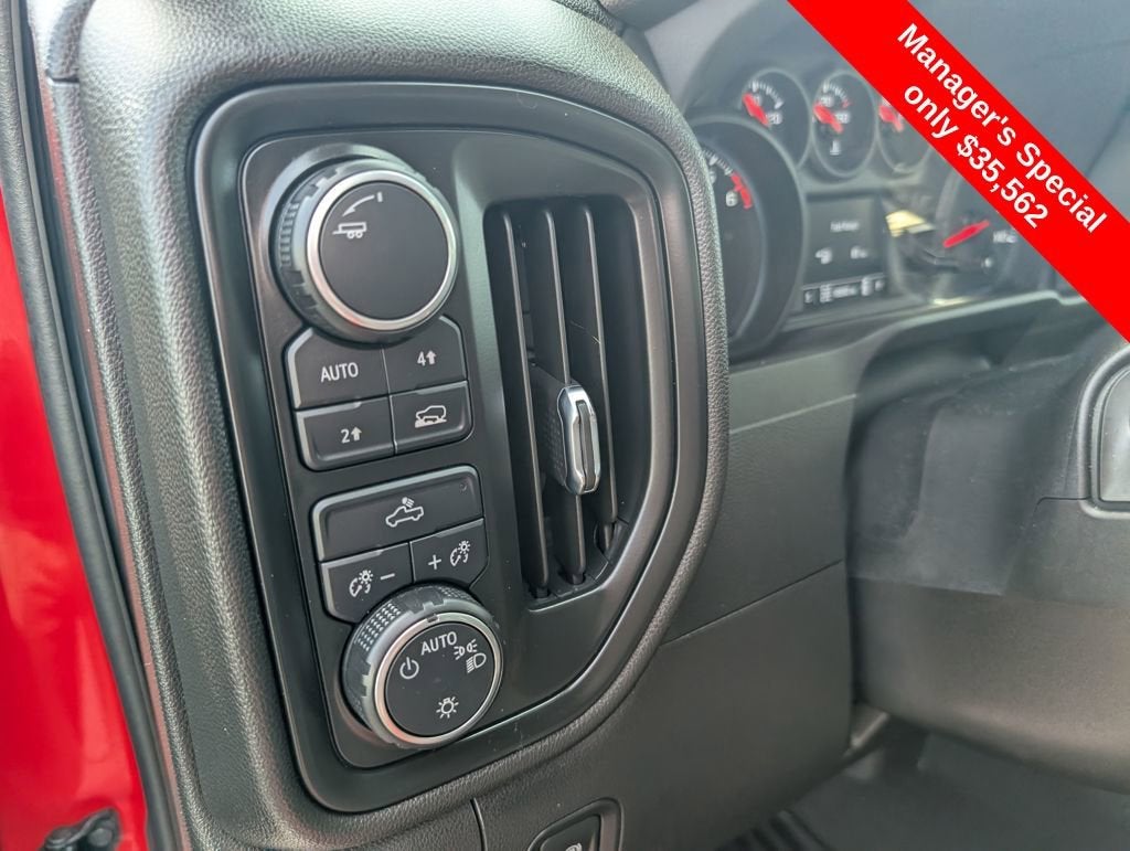 2023 Chevrolet Silverado 1500 Custom