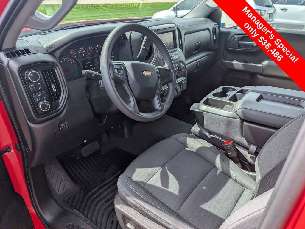 2023 Chevrolet Silverado 1500 Custom