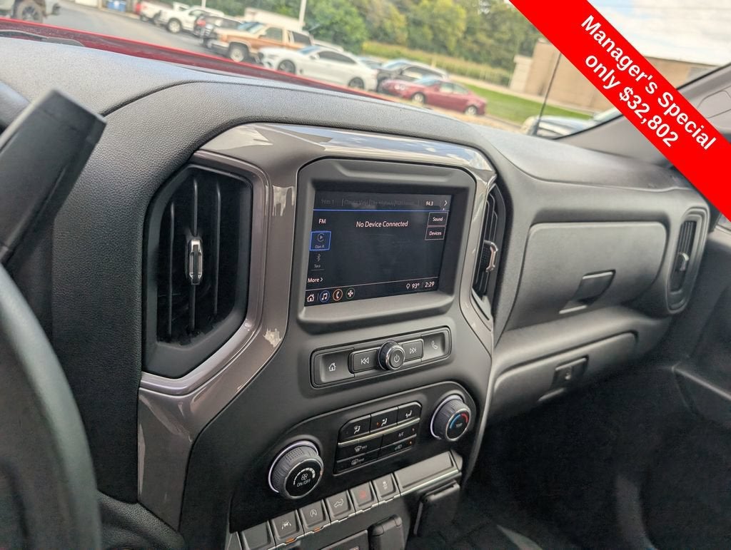 2023 Chevrolet Silverado 1500 Custom