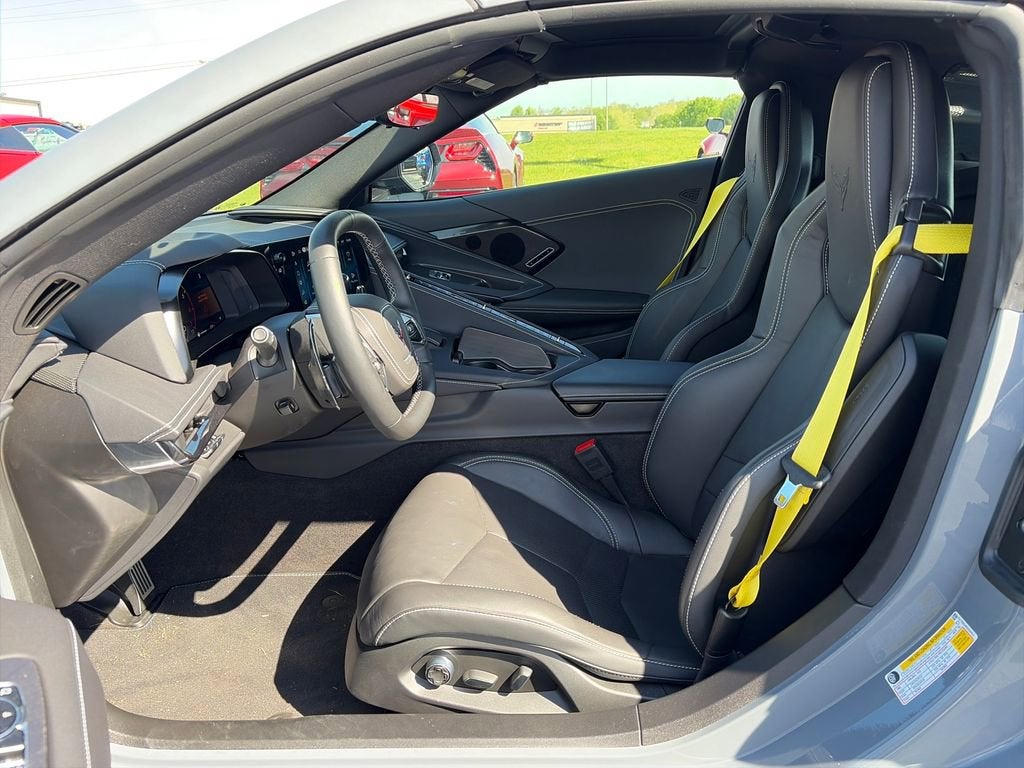 2025 Chevrolet Corvette Stingray 2LT