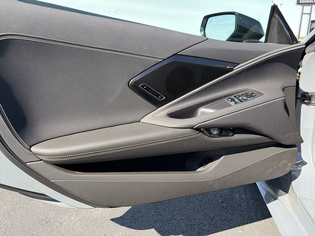 2025 Chevrolet Corvette Stingray 2LT