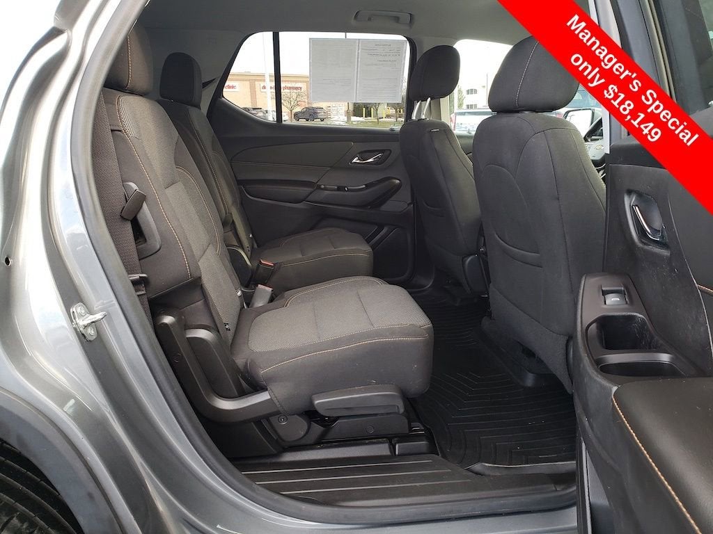 2020 Chevrolet Traverse LT Cloth