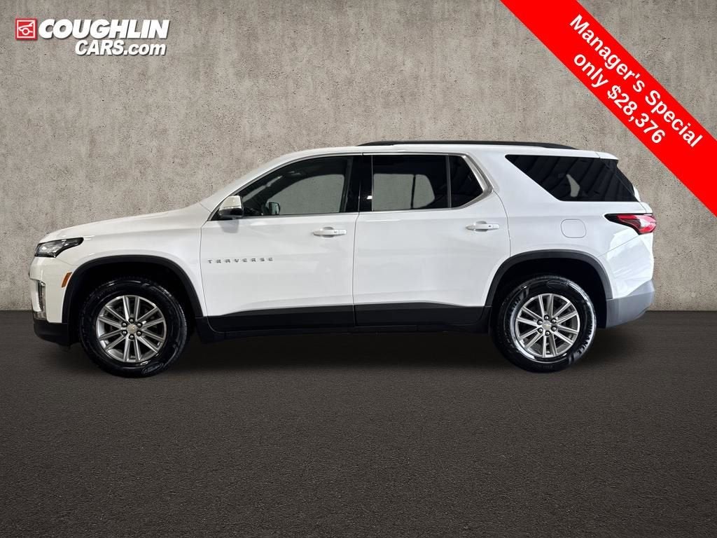 2023 Chevrolet Traverse LT Cloth