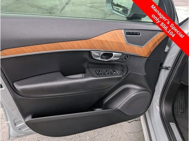 2025 Volvo XC90 Plug-In Hybrid Plus