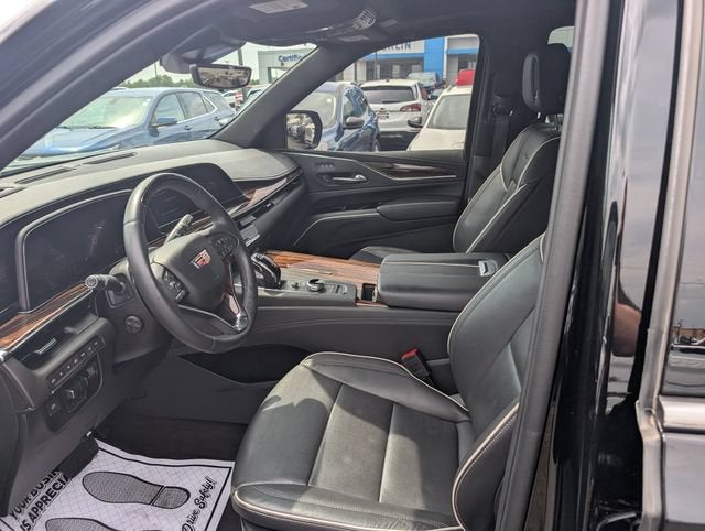 2023 Cadillac Escalade 4WD Premium Luxury