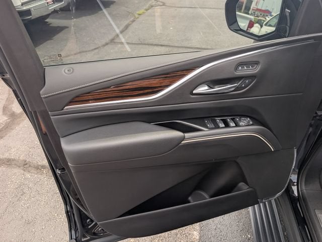 2023 Cadillac Escalade 4WD Premium Luxury