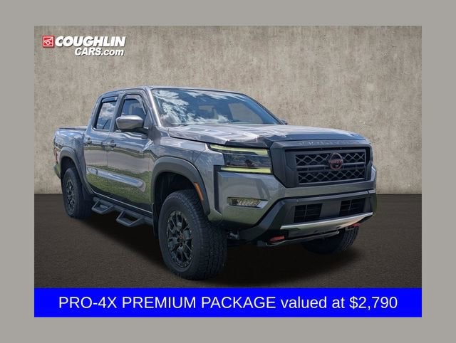 2022 Nissan Frontier PRO-4X Crew Cab 4X4's photo